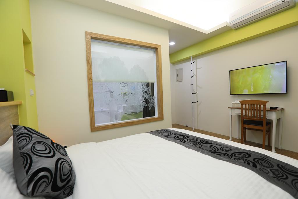 Bridge Bed And Breakfast Hualien City Exterior photo